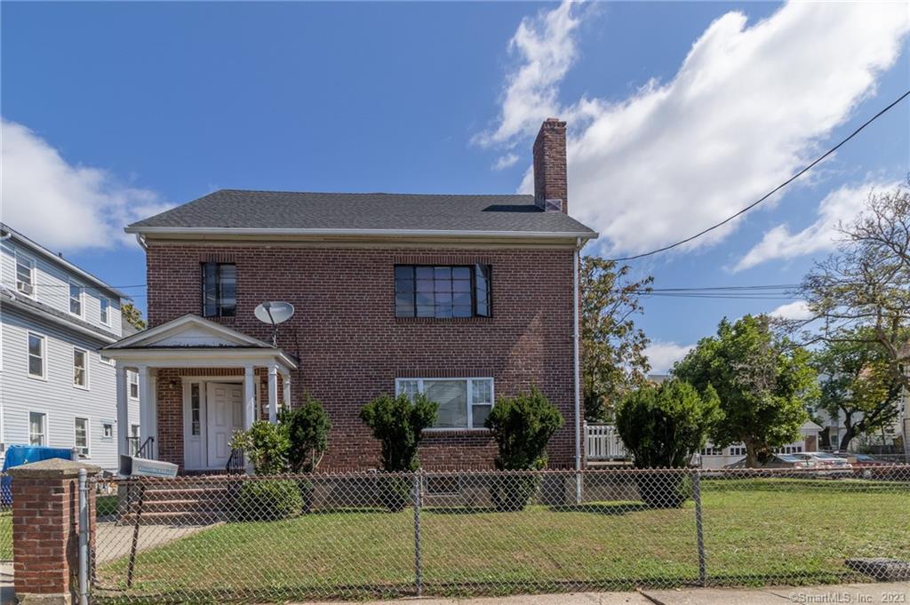 260 Whitney Ave, Bridgeport, CT 06606 Room for Rent in Bridgeport, CT