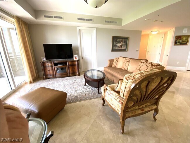 Foto del edificio - 4951 Bonita Bay Blvd