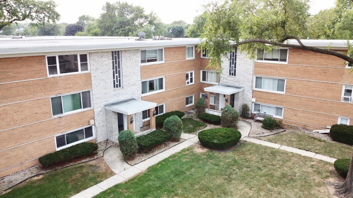 6850 W Lode Dr Unit 3A, Worth, IL 60482 Condo for Rent in Worth, IL