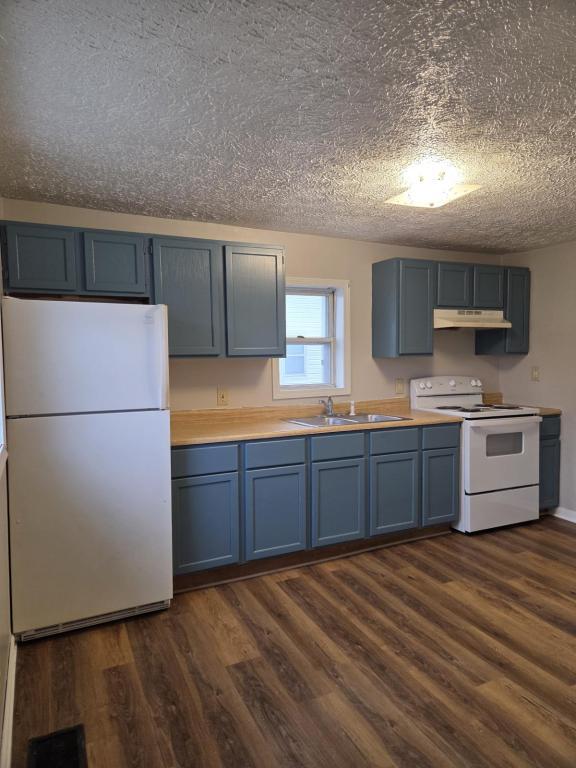 Foto del edificio - 1020 E North St