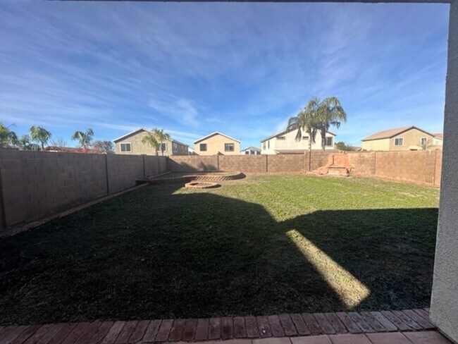 Foto del edificio - Mesa East Valley Home near Desert Ridge High