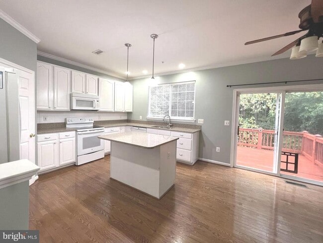 Foto del edificio - 2610 Streamview Dr