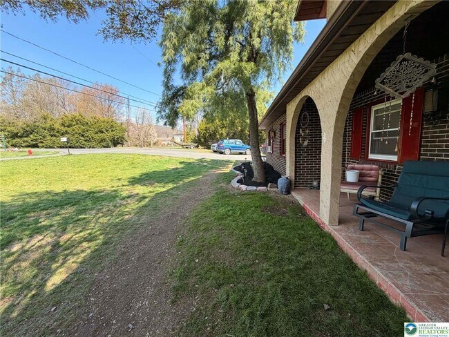 Foto del edificio - 1170 Oakhurst Dr