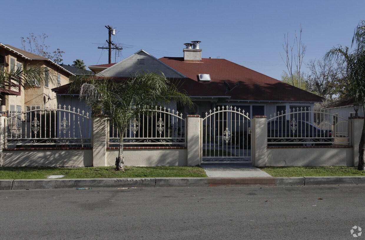 Foto del edificio - 6350 Murietta Ave