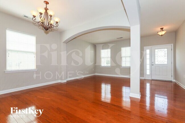 Building Photo - 4210 High Shoals Dr