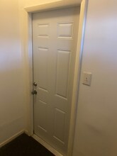 Building Photo - 1639 Thorn St