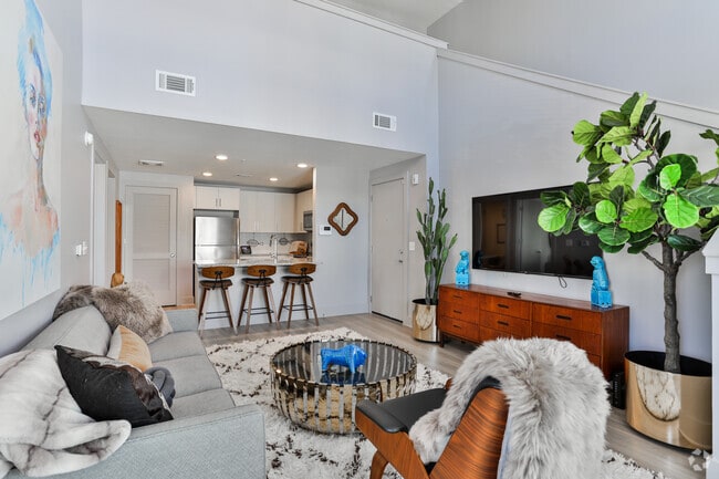 2BR, 2BA - 1,383 SF - The Skylark