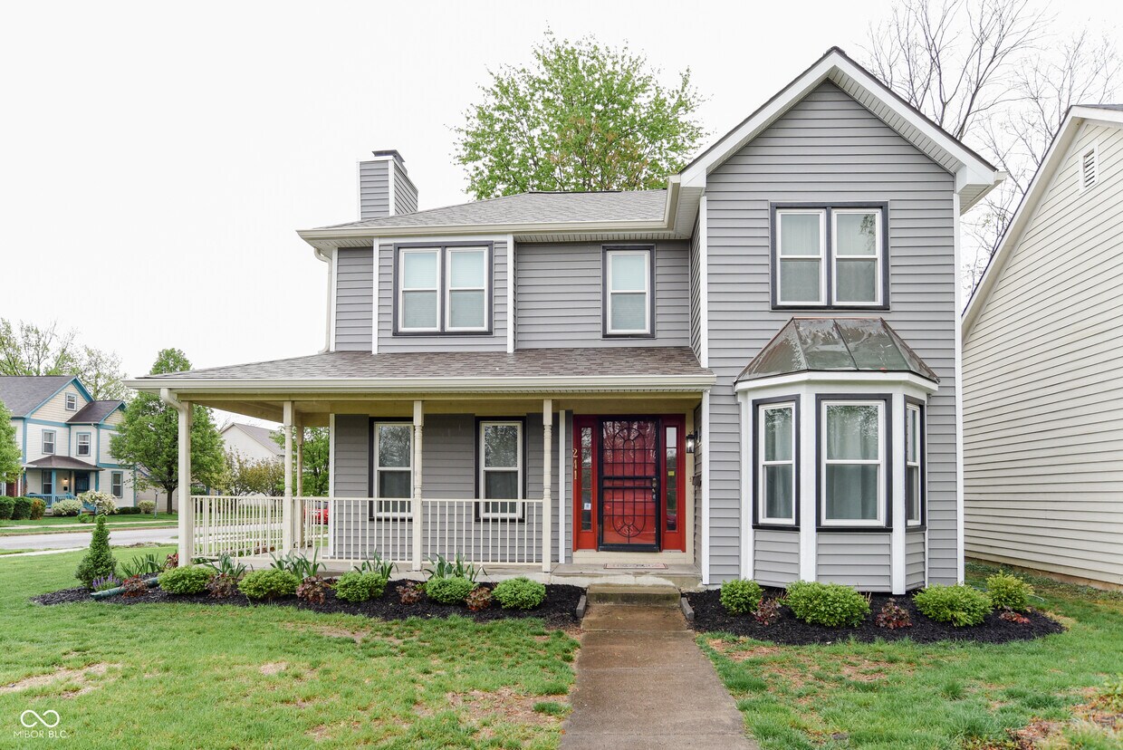 Foto principal - 241 E Fall Creek Pkwy S Dr