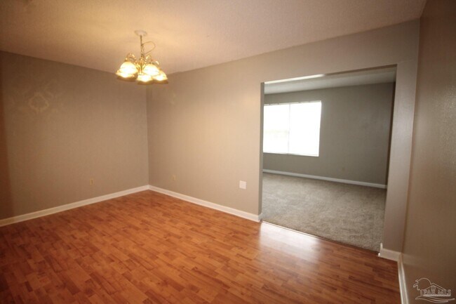 Building Photo - 8120 Camelford Dr
