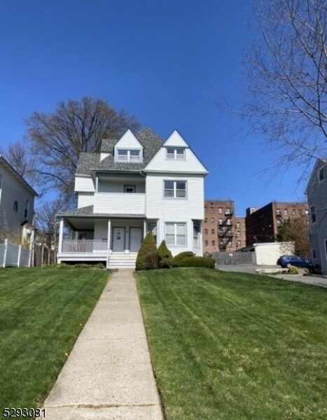 Primary Photo - 26 Forest St