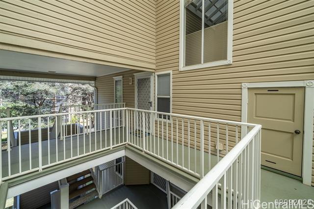 Foto del edificio - 95-270-270 Waikalani Dr