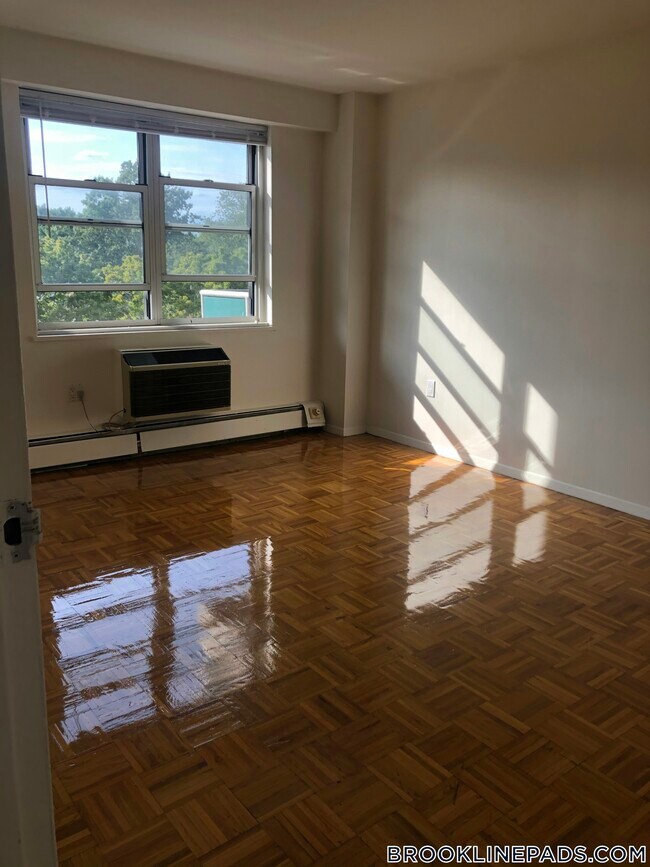 Foto del edificio - 185 Freeman St