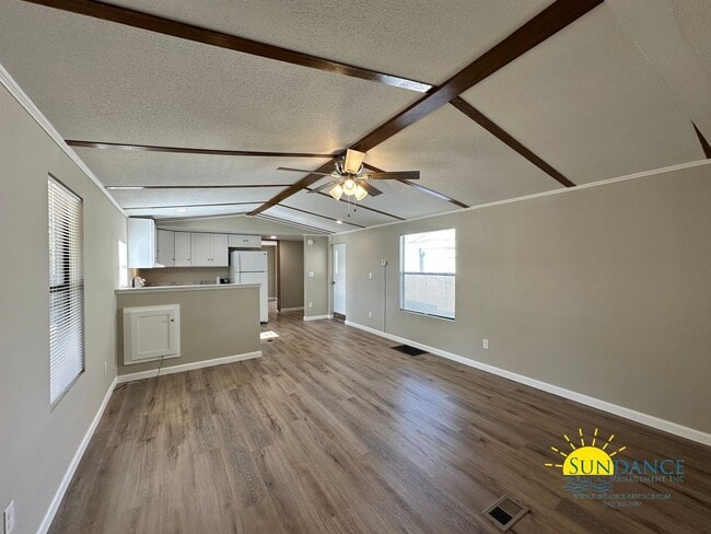 Foto del edificio - Centrally located 2 Bedroom Cottage in Fort Walton Beach!
