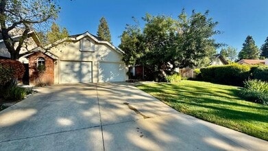 Building Photo - 564 E Braddock Dr