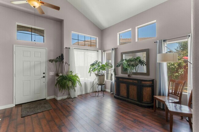 Foto del edificio - 958 Stratford Way