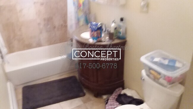 Building Photo - 63 Selkirk Rd