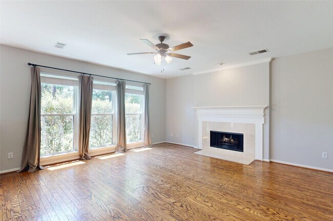 Foto del edificio - 23027 Lodgepoint Dr