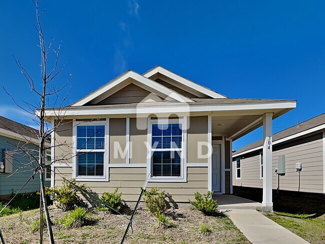 Building Photo - 304 Branch Village Way