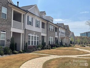 Building Photo - 15009 Clear Sky Ln