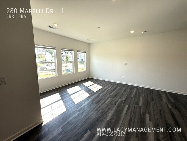 Foto del edificio - 280 Marelli Dr