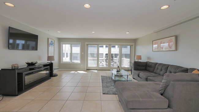 Foto del edificio - 137 S Berkley Sq