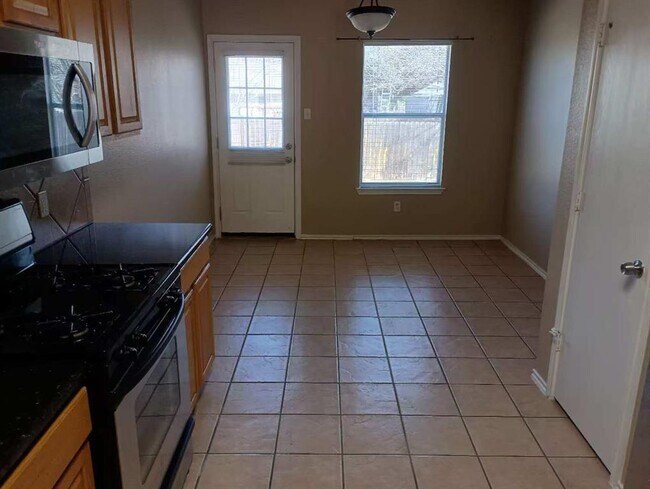 Foto del edificio - 369 Lake Washington Dr