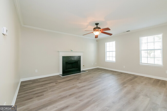 Building Photo - 3623 Salem Hills Dr