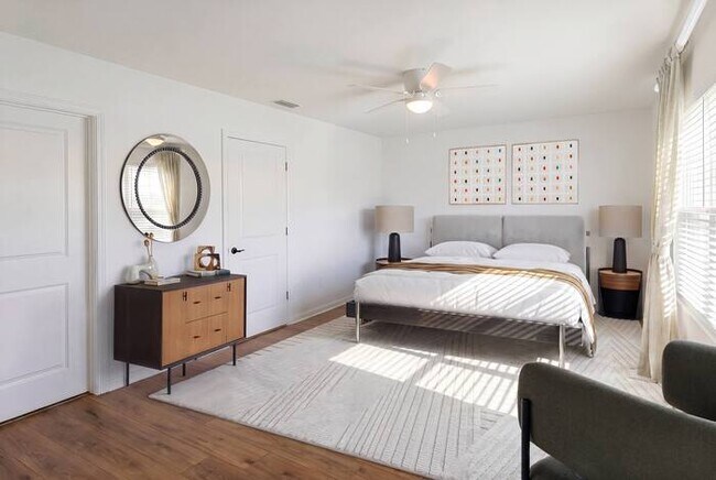 Foto del edificio - 8695 Elmo Ln