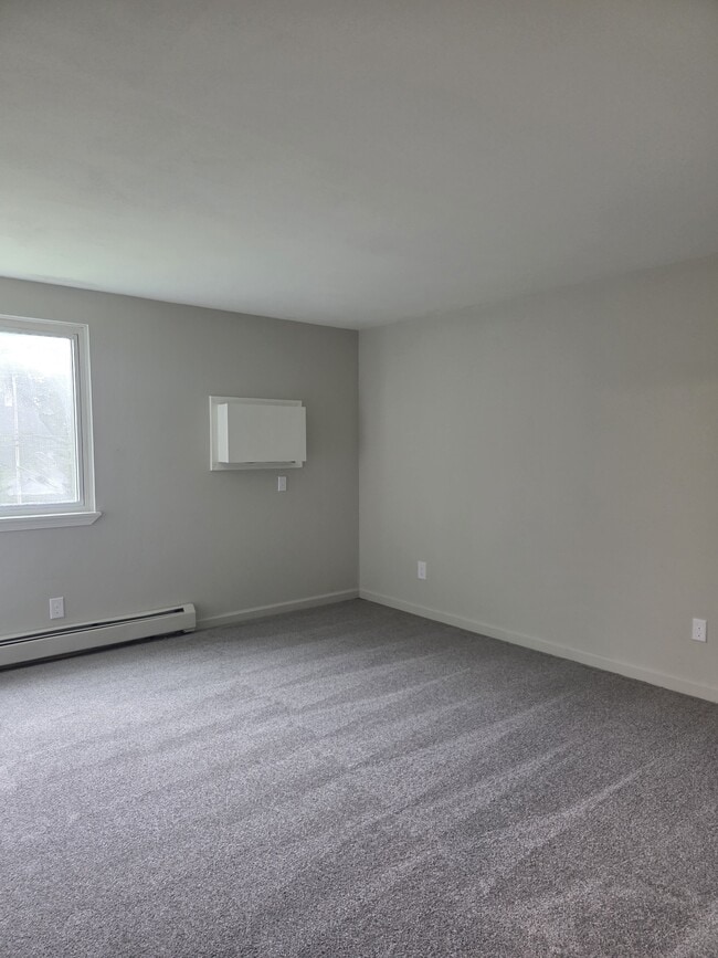 Building Photo - Cedarwood Crossings