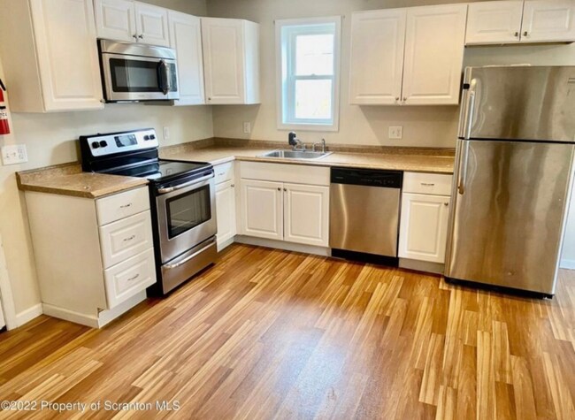 Foto del edificio - 537 Hickory St