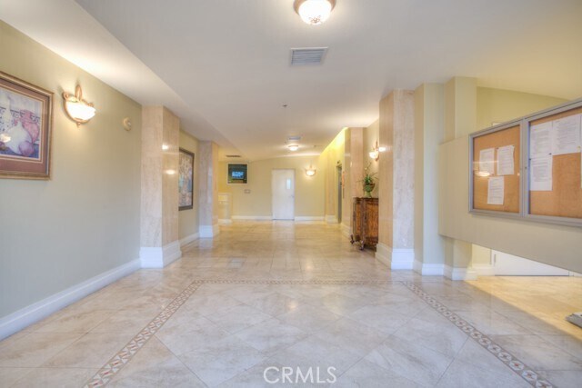 Foto del edificio - 580 W Main St