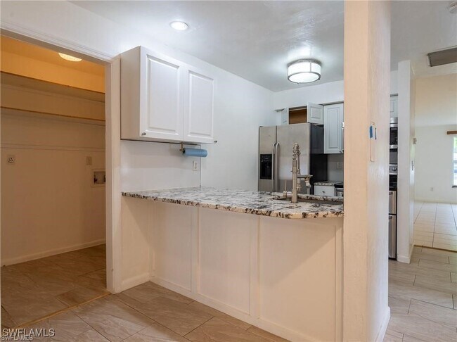 Foto del edificio - 1228 SE 24th Ave