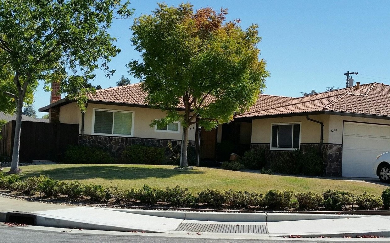 1222 Dr, Sunnyvale, CA 94087 Townhome Rentals in Sunnyvale CA