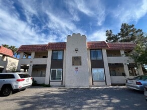 Building Photo - 6249 Bellota Dr