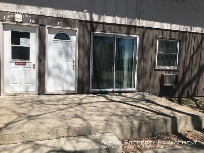 Building Photo - 2308 S Duluth Ave
