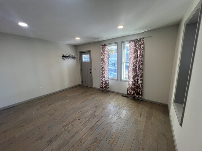 Foto del edificio - 34 N Lee St