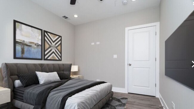 Foto del edificio - 1310 N Bosworth Ave