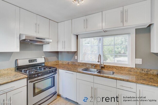 Building Photo - 2 br, 1 bath House - 1360 Hampshire Street...