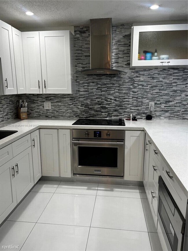 Foto del edificio - 3 br, 2 bath House - 7231 Cody St
