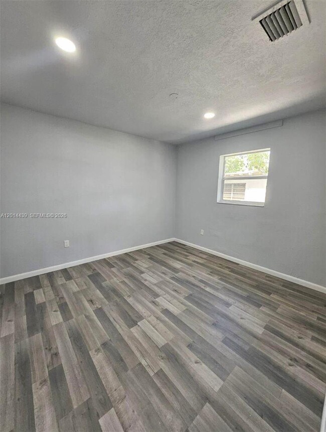 Foto del edificio - 2981 NW 173rd Terrace