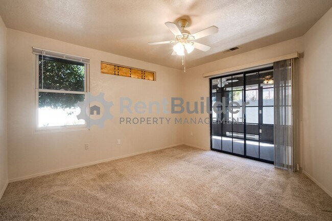 Foto del edificio - CALL US TODAY AT (505) 808-6467 TO SCHEDUL...