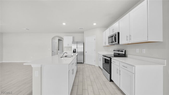 Foto del edificio - 1327 SE 16th Pl