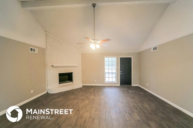 Foto del edificio - 3978 Silverleaf Rd