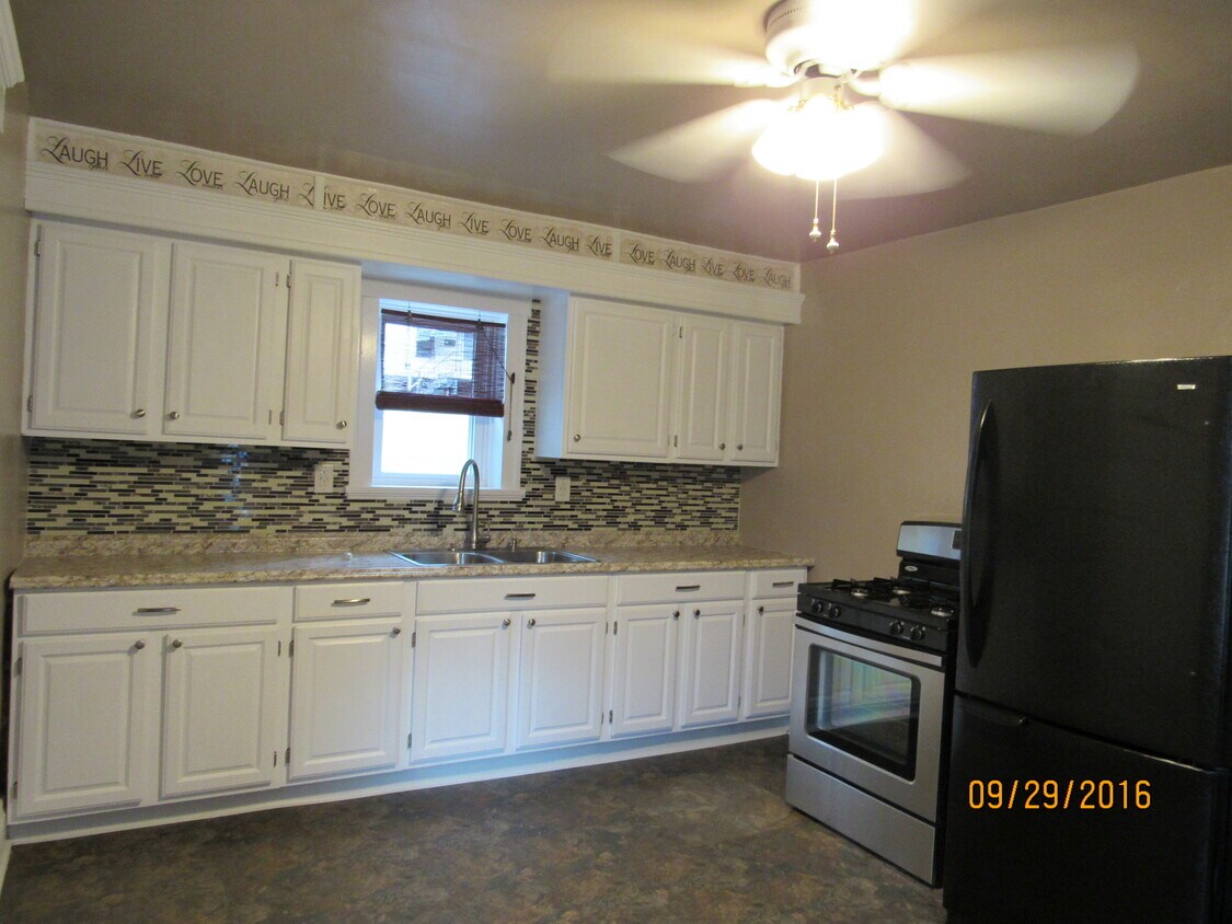 12x15 sq ft. - 314 Unity Way