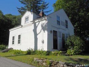 Building Photo - 25-27-27 Hebron Rd