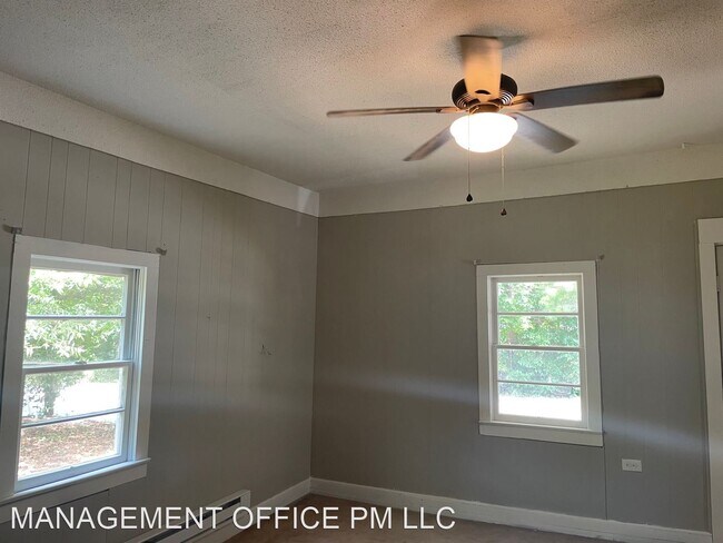 Foto del edificio - 3 br, 1 bath House - 424 S Congress St