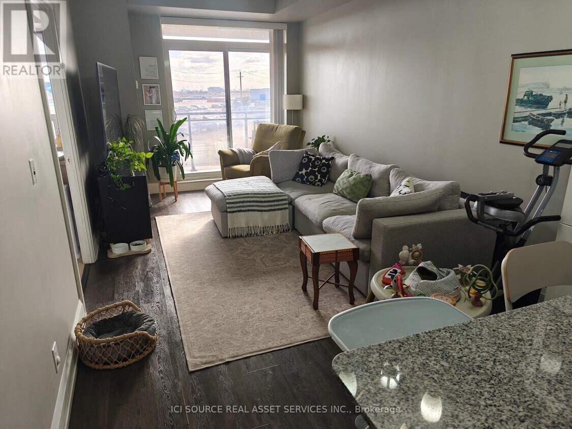 Photo principale - 315-1070 SHEPPARD Ave