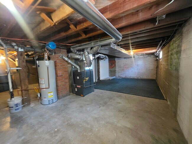 Foto del edificio - 2137 Cedar St