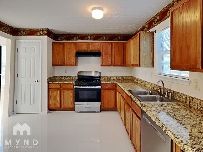 Foto del edificio - 492 Townsend Bend