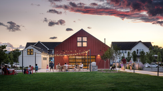 Foto del edificio - Timberline Farms